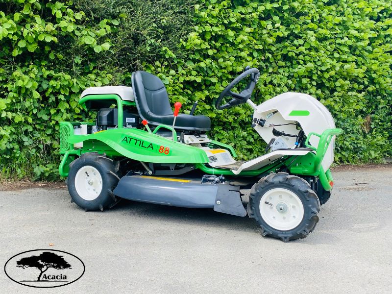 Etesia Brushcutter Ride On Mower Hire